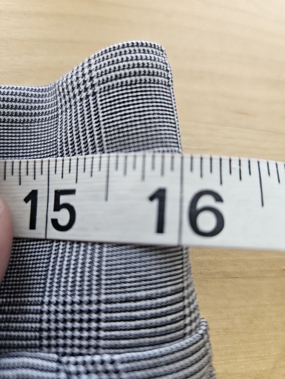 ATHLETA Brooklyn Glen Plaid Pull On Pant Sz 10T Gray Black Travel Athleisure - Picture 11 of 16
